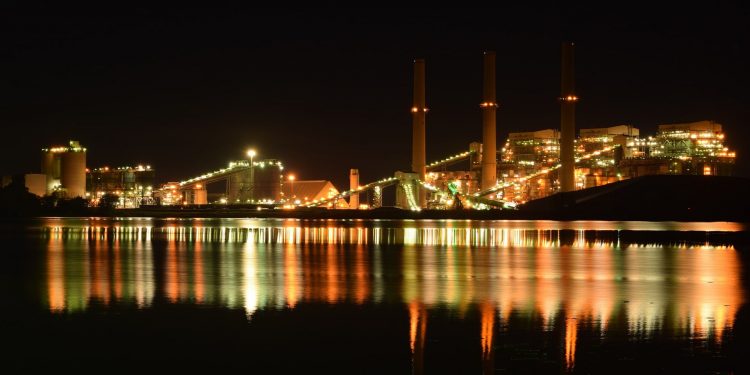 Industrial IoT Improving Safety and Efficiency